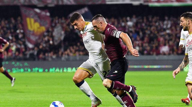 意甲战火不断,明星球员表现抢眼,精彩瞬间不断的简单介绍 意甲战火不断,明星球员表现抢眼,精彩瞬间不断的简单介绍